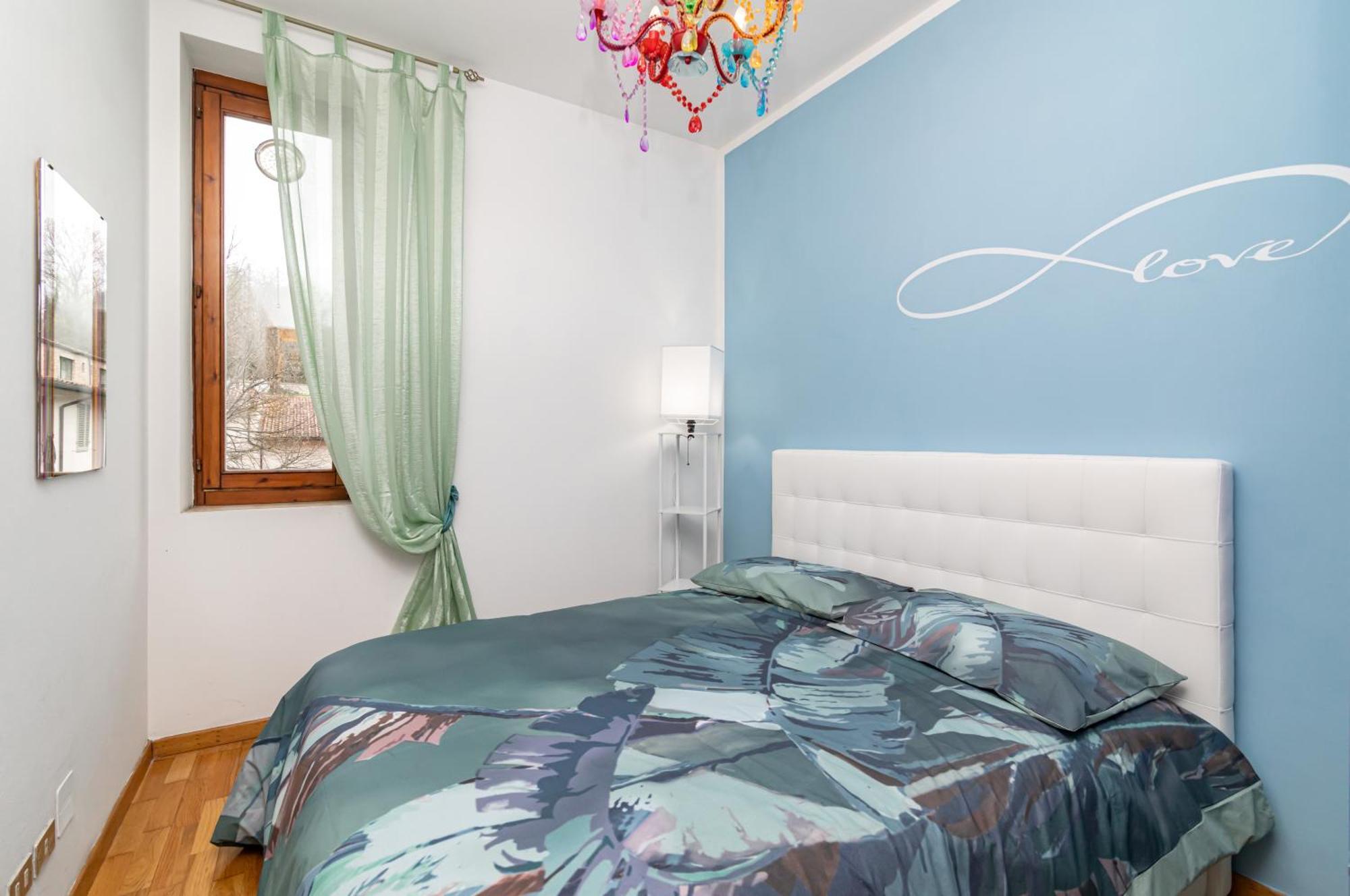 Into The Blu With Private Parking! *